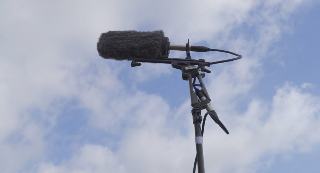 shotgun microphone