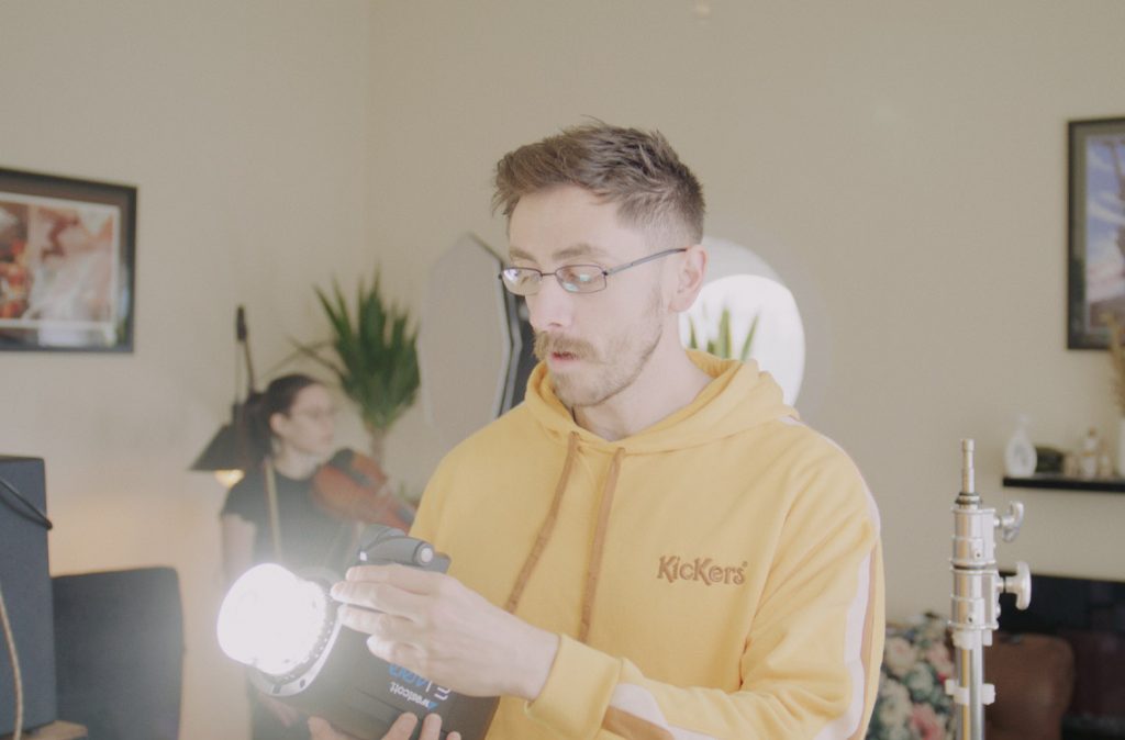 Strobe flash with a modeling lamp.